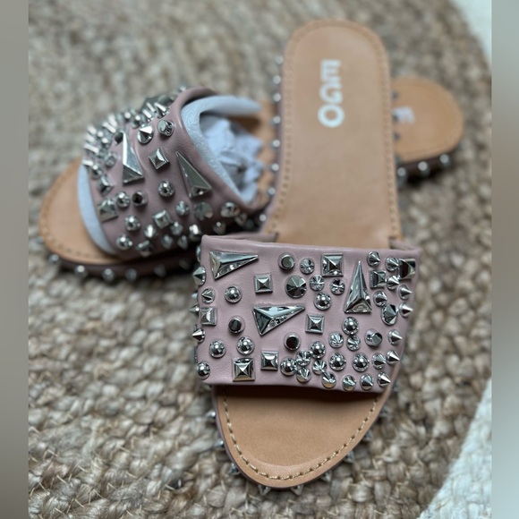 Jewel and Spiked sandals! - Picture 4 of 6